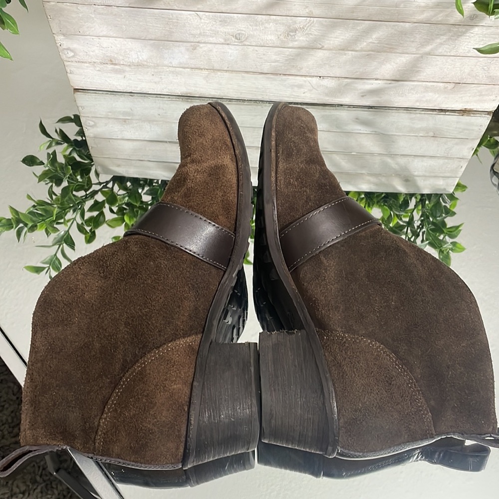 Ugg Wright Belted Shearling Lined Boot Brown Sued… - image 7